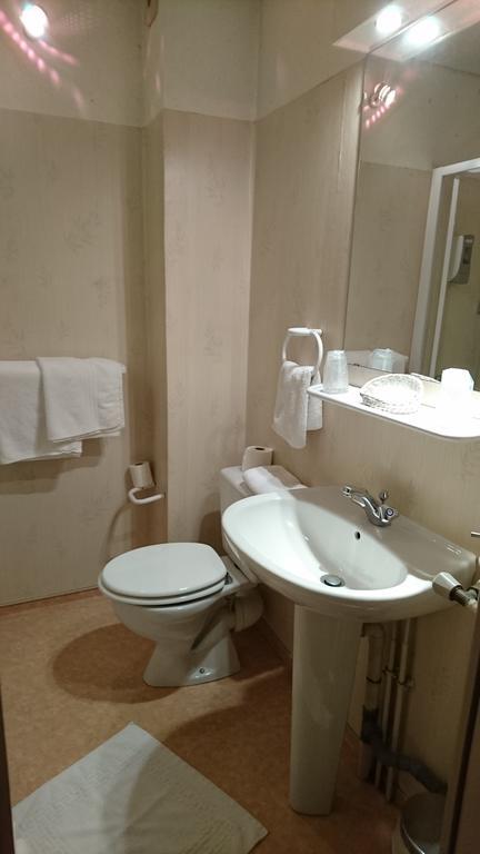 Hotel De France Objat エクステリア 写真